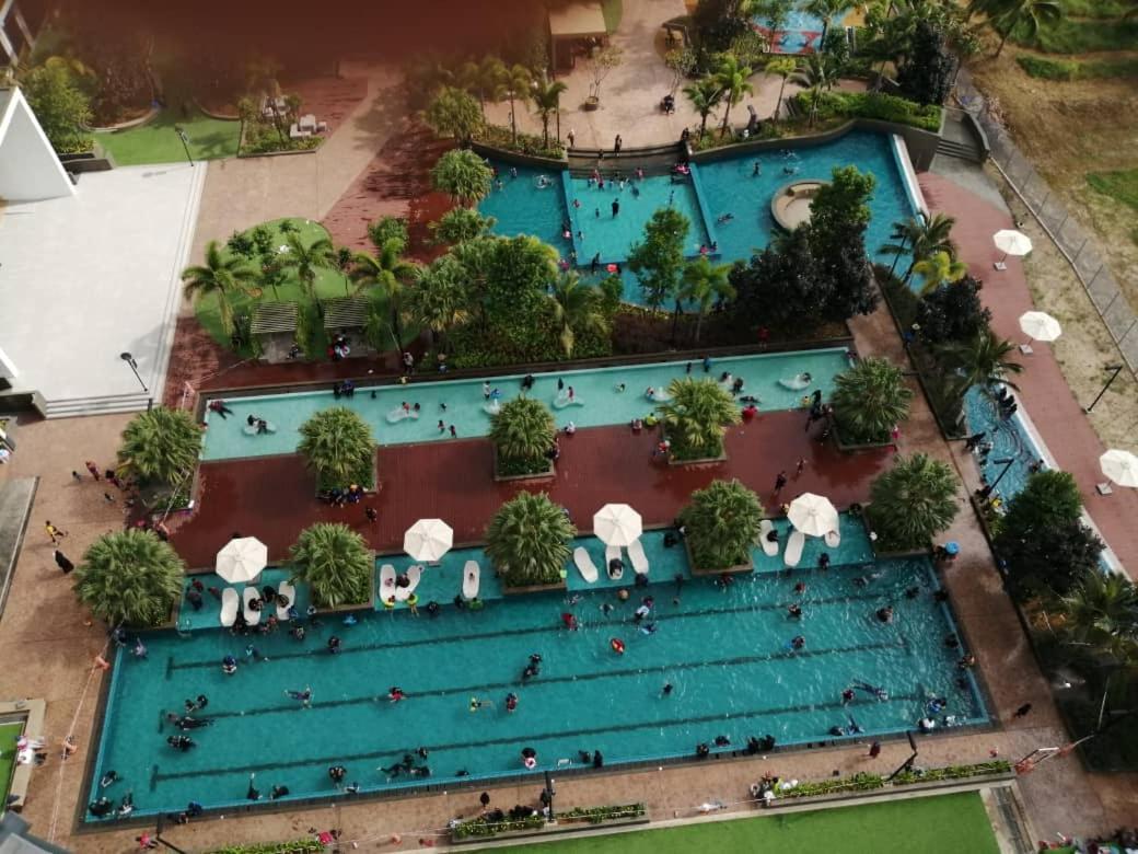 كامبونغ سونغايْ أولار Micasa Timurbay Residence المظهر الخارجي الصورة